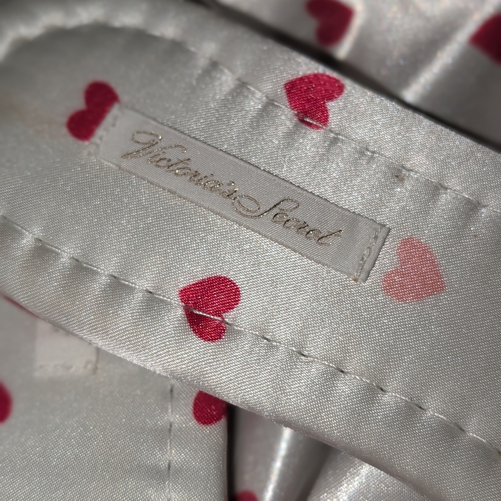 Victoria's Secret Pearl Heart Satin Slippers - Picture 3 of 4